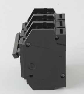 قاطع 3 فاز وستنغ هاوس 80A